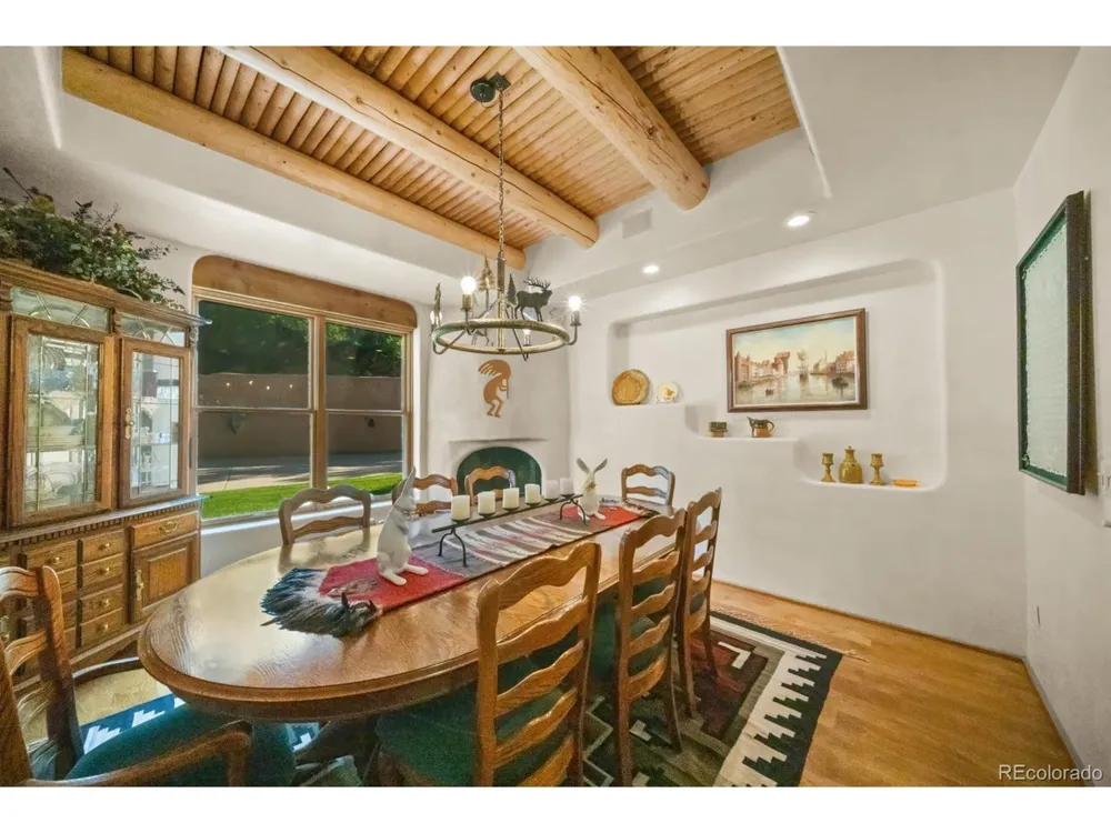 8221 Cuerna Verde Road Rye, CO 81069