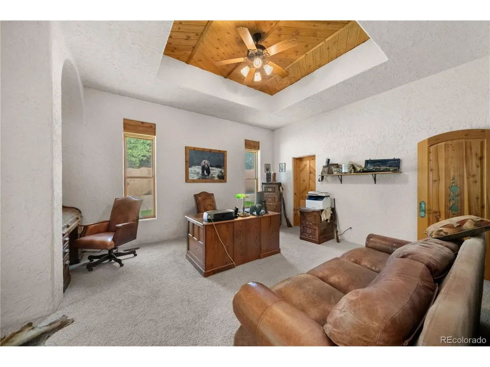 8221 Cuerna Verde Road Rye, CO 81069