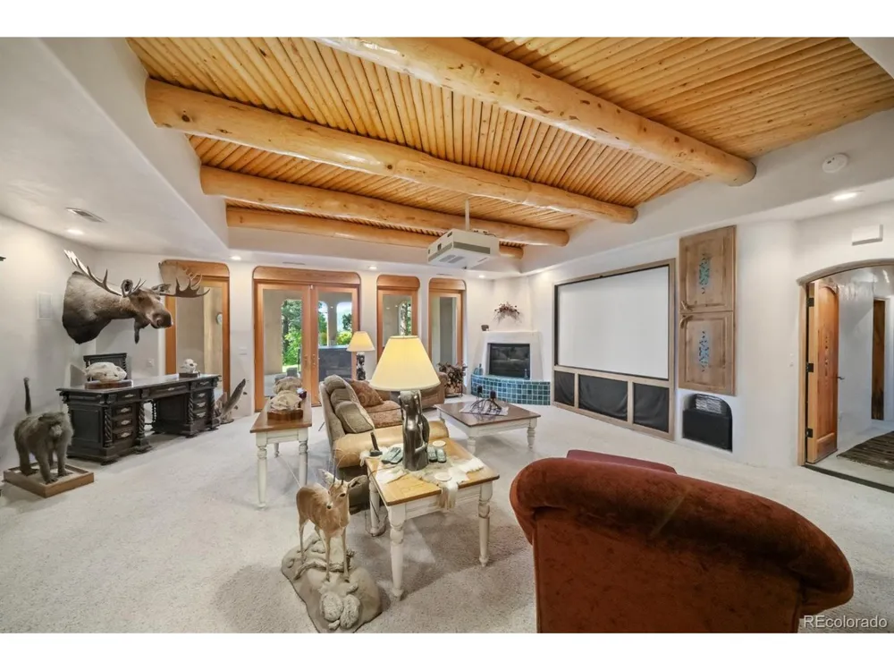 8221 Cuerna Verde Road Rye, CO 81069