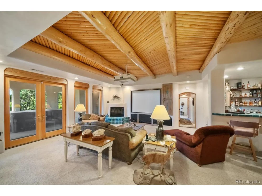 8221 Cuerna Verde Road Rye, CO 81069