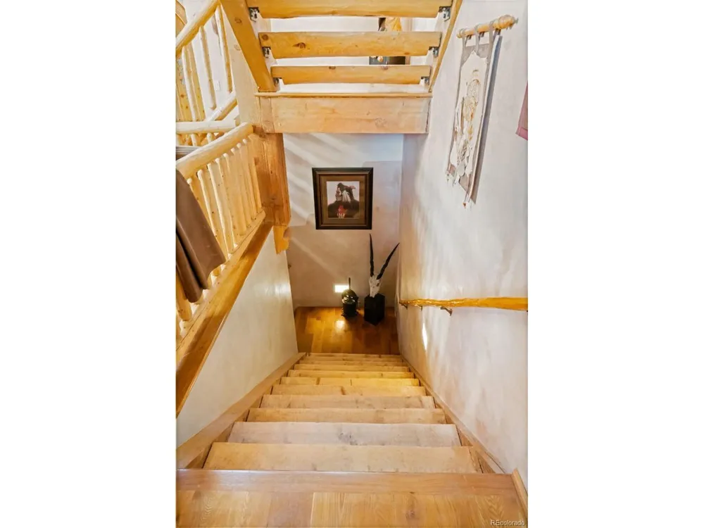8221 Cuerna Verde Road Rye, CO 81069