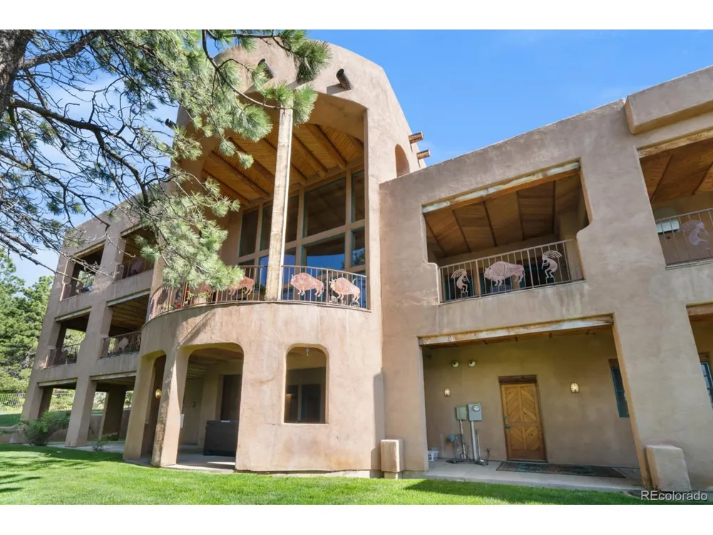 8221 Cuerna Verde Road Rye, CO 81069