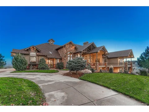 9565 Oak Springs Trail