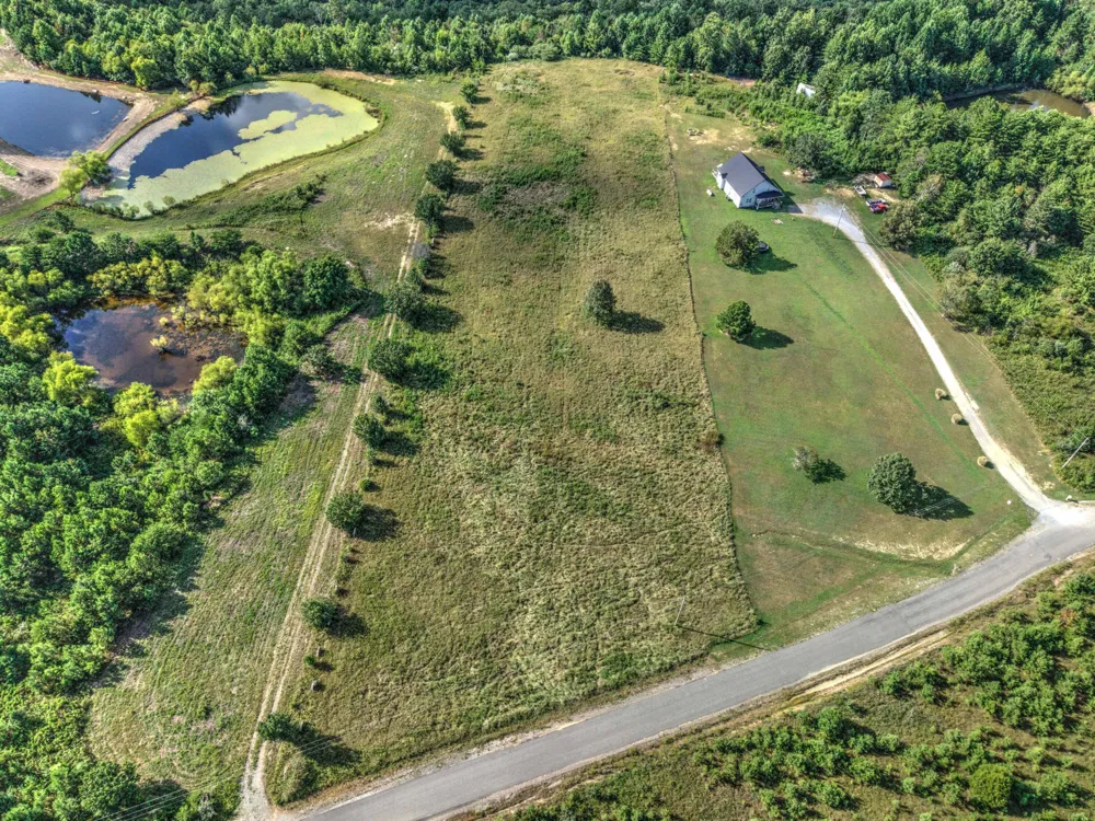 County Rd 818 Bryant, AL 35958