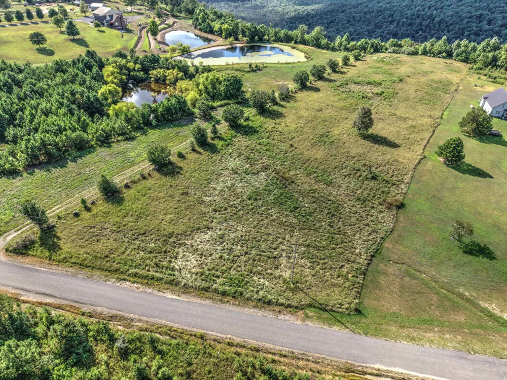 County Rd 818 Bryant, AL 35958