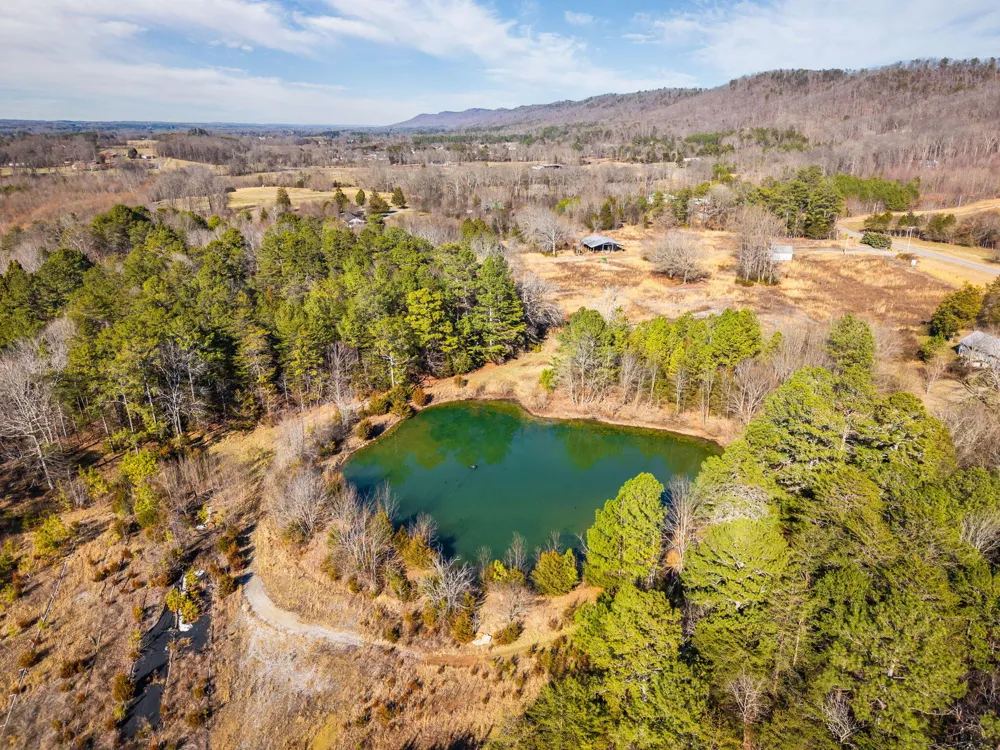 15590 Alabama Highway Rock Spring, GA 30739