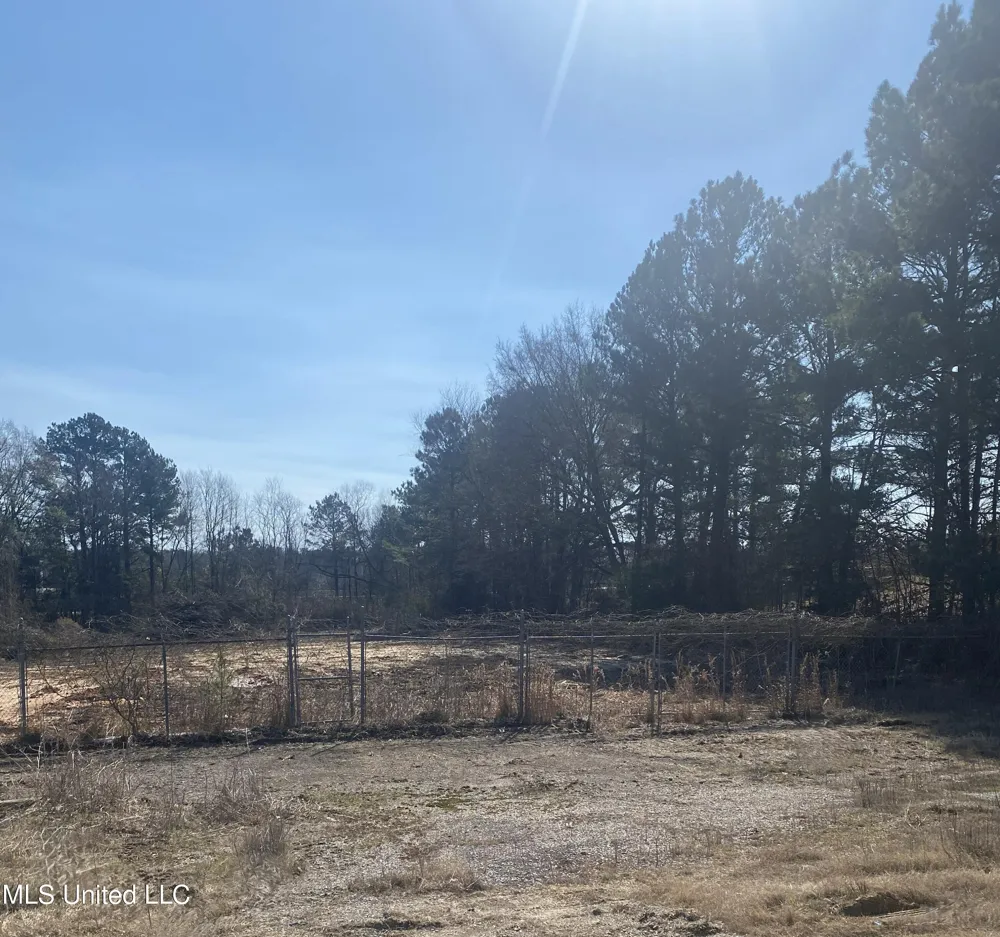 5652 Terry Road Byram, MS 39272