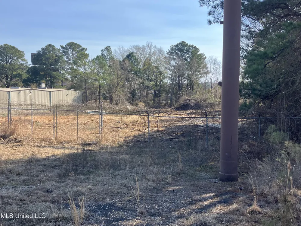 5652 Terry Road Byram, MS 39272