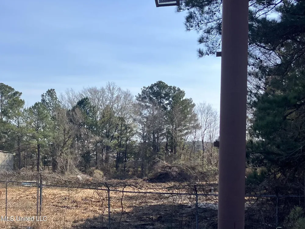 5652 Terry Road Byram, MS 39272