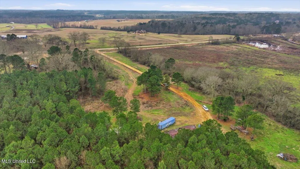 4603 Mississippi 28 Mize, MS 39116