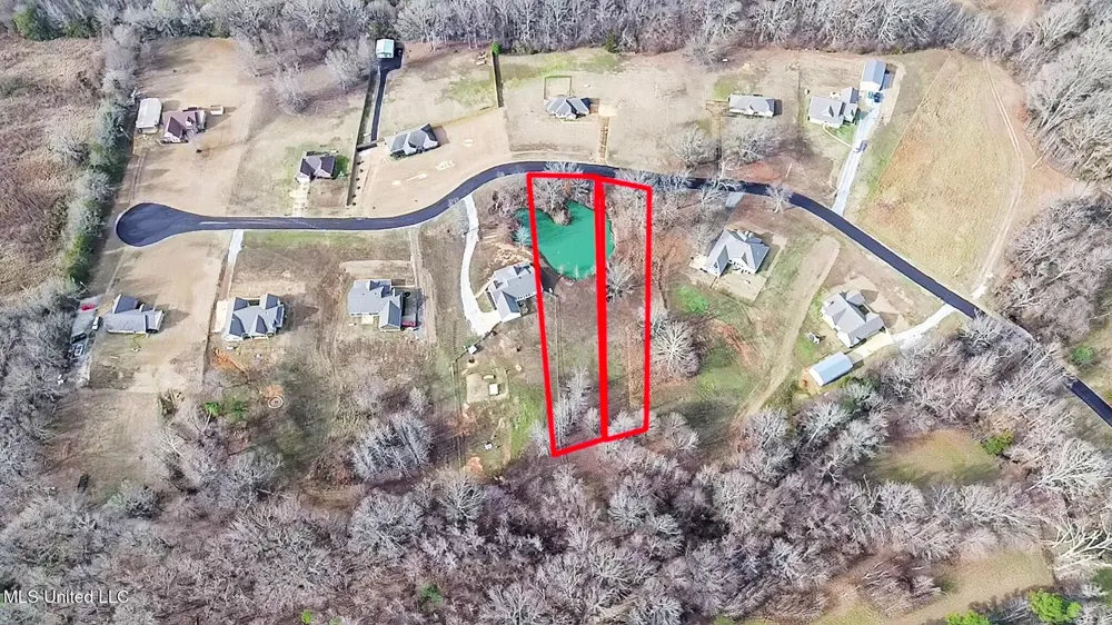 3 Jessica Cove Holly Springs, MS 38635