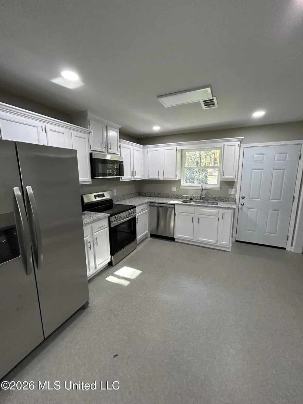 1002 Telly Road Picayune, MS 39466