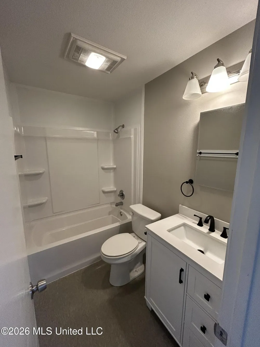 1002 Telly Road Picayune, MS 39466