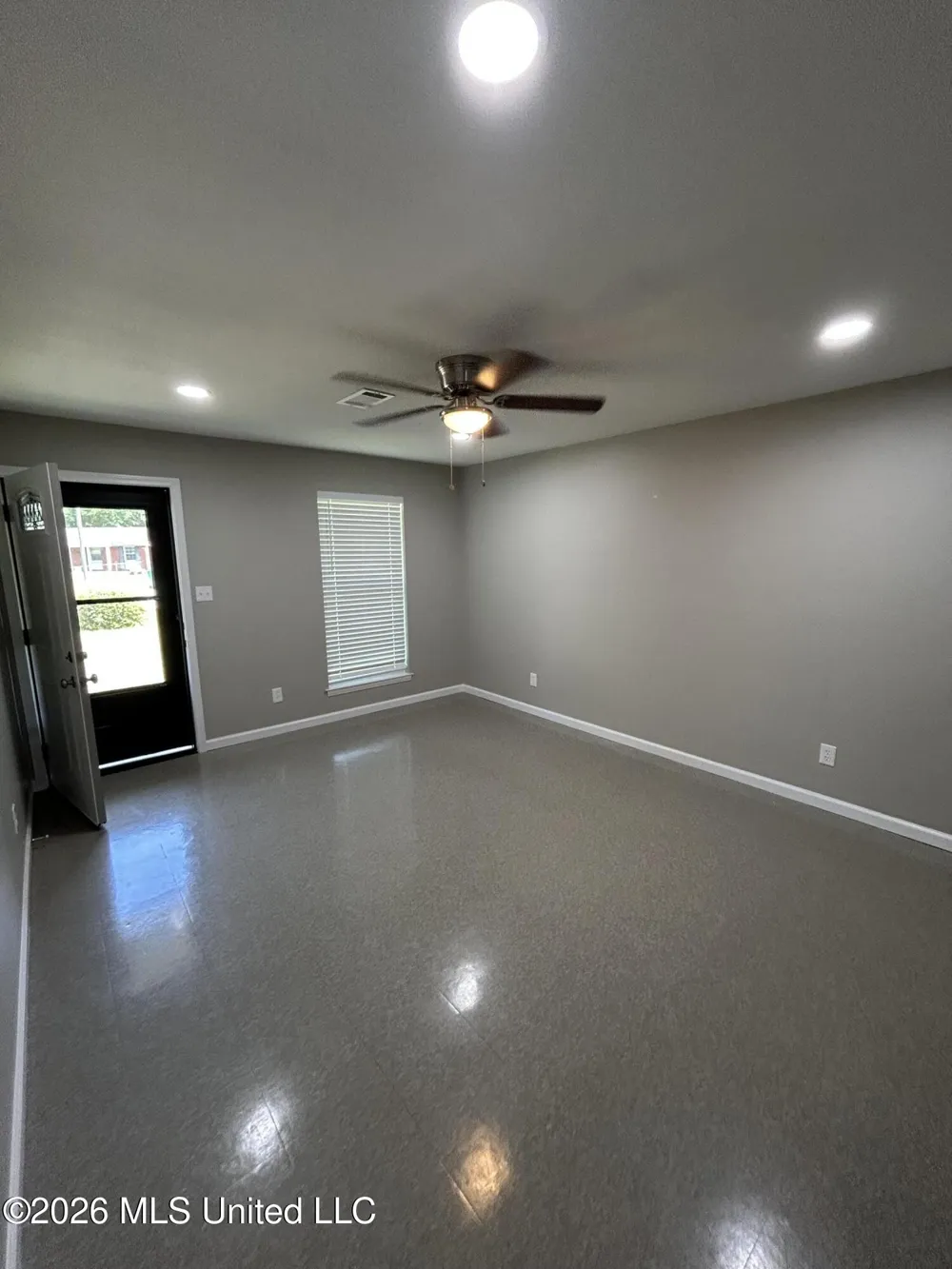 1002 Telly Road Picayune, MS 39466