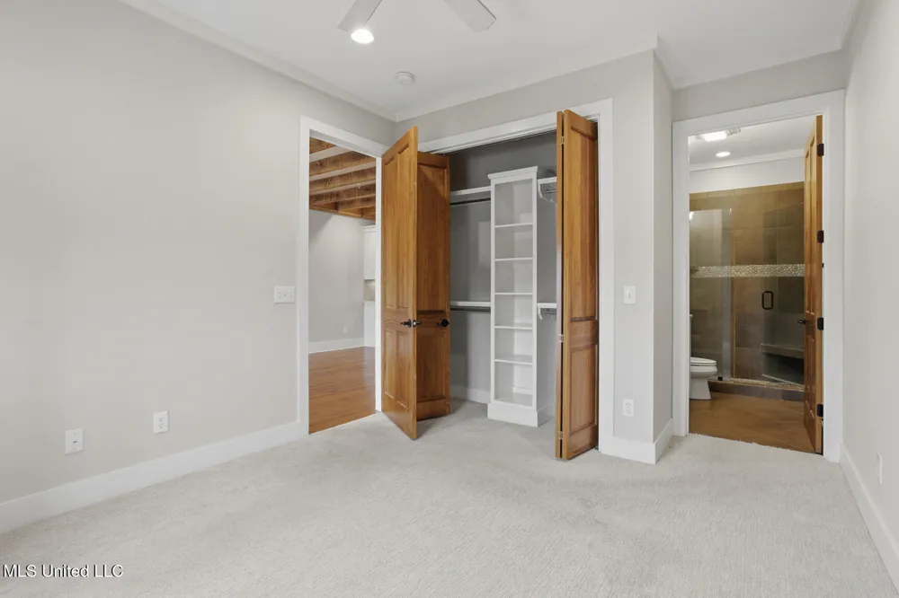 301 Northlake Avenue Ridgeland, MS 39157