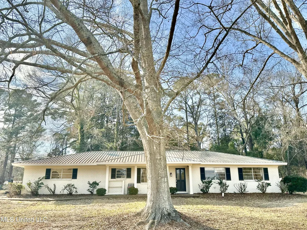 1002 Mark Drive Mendenhall, MS 39114