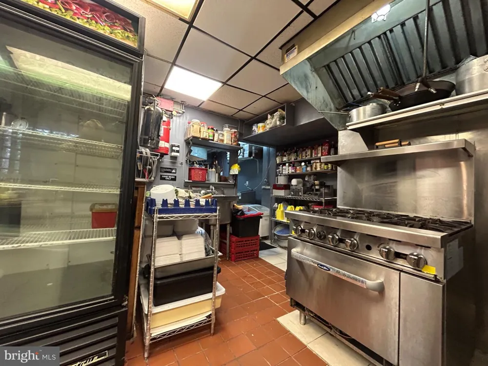6255 LIMEKILN PIKE Philadelphia, PA 19141