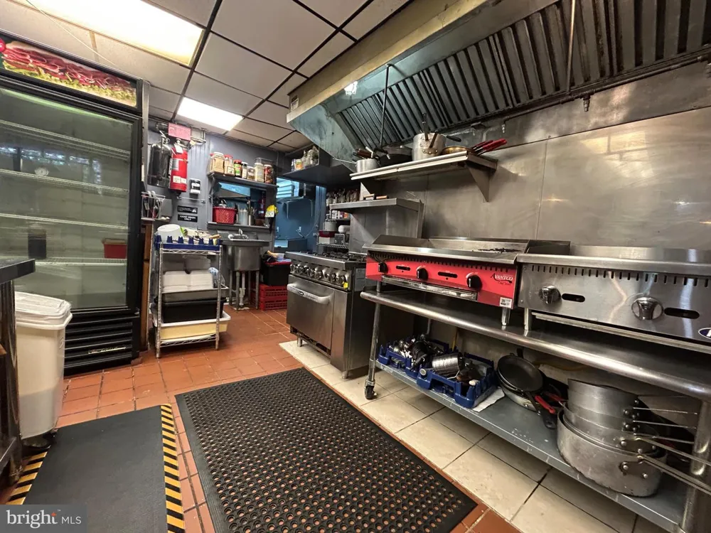 6255 LIMEKILN PIKE Philadelphia, PA 19141
