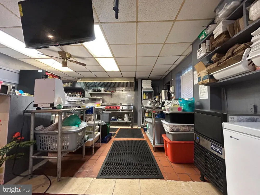 6255 LIMEKILN PIKE Philadelphia, PA 19141