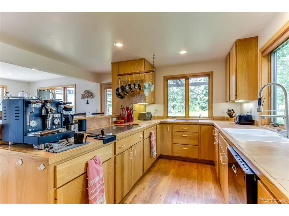 8834 Deiffendeffer Road Rye, CO 81069