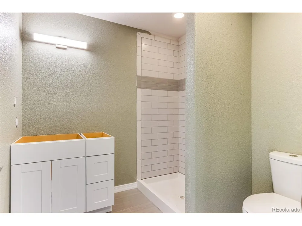 8834 Deiffendeffer Road Rye, CO 81069