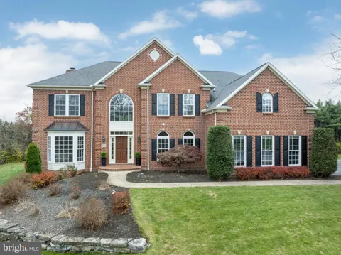 125 HOLLY RIDGE DRIVE