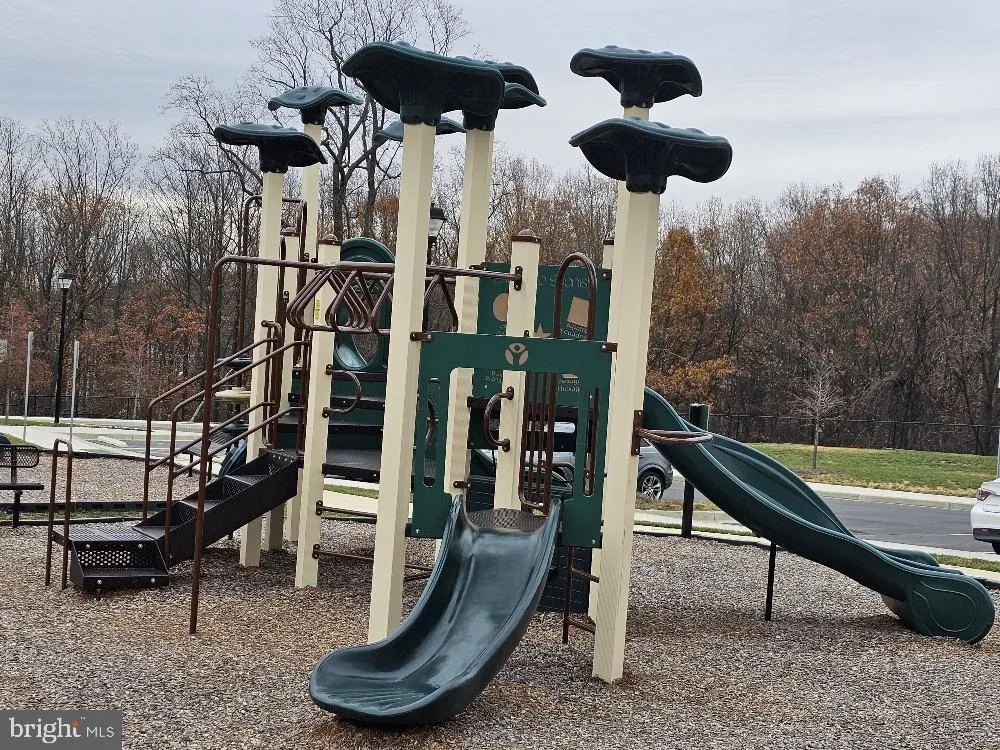 1012 FLESTER LANE Laurel, MD 20707