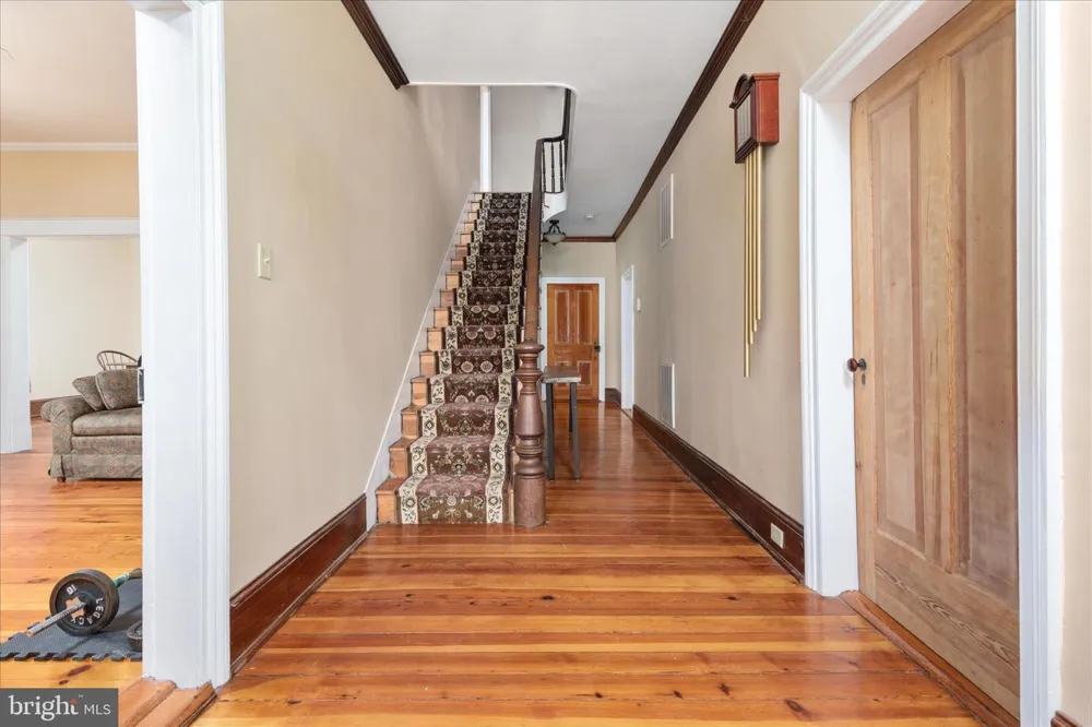 316 S MUHLENBERG STREET Woodstock, VA 22664