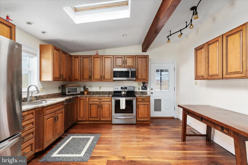316 S MUHLENBERG STREET Woodstock, VA 22664