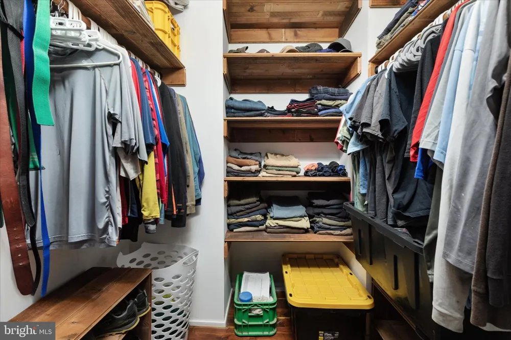 316 S MUHLENBERG STREET Woodstock, VA 22664