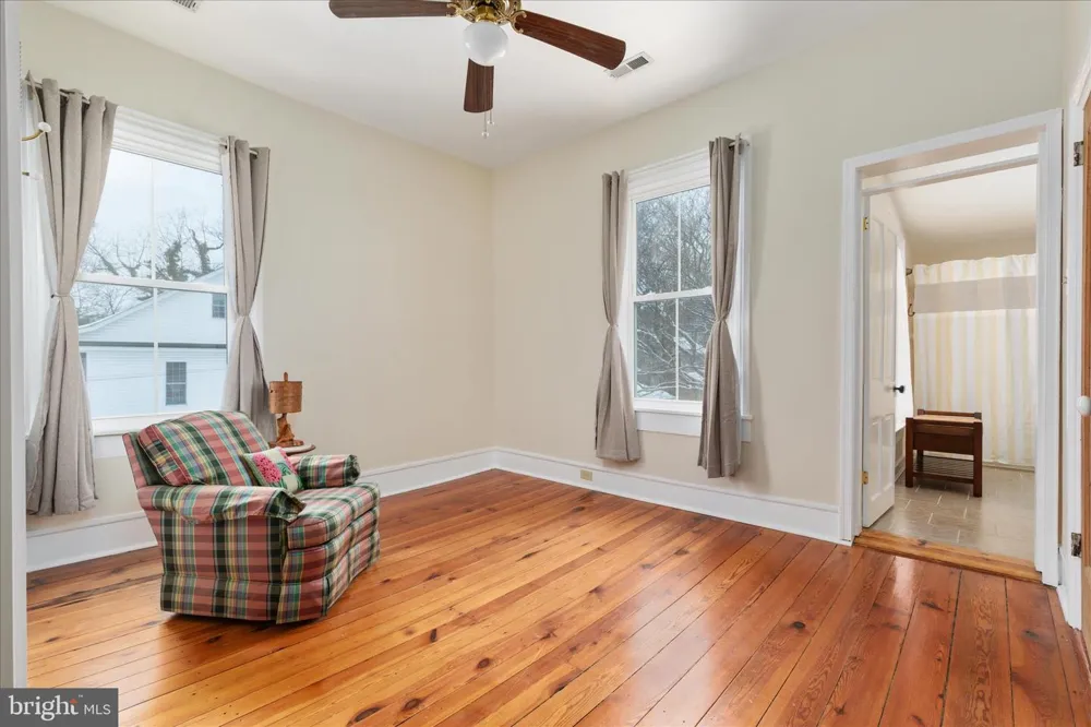 316 S MUHLENBERG STREET Woodstock, VA 22664