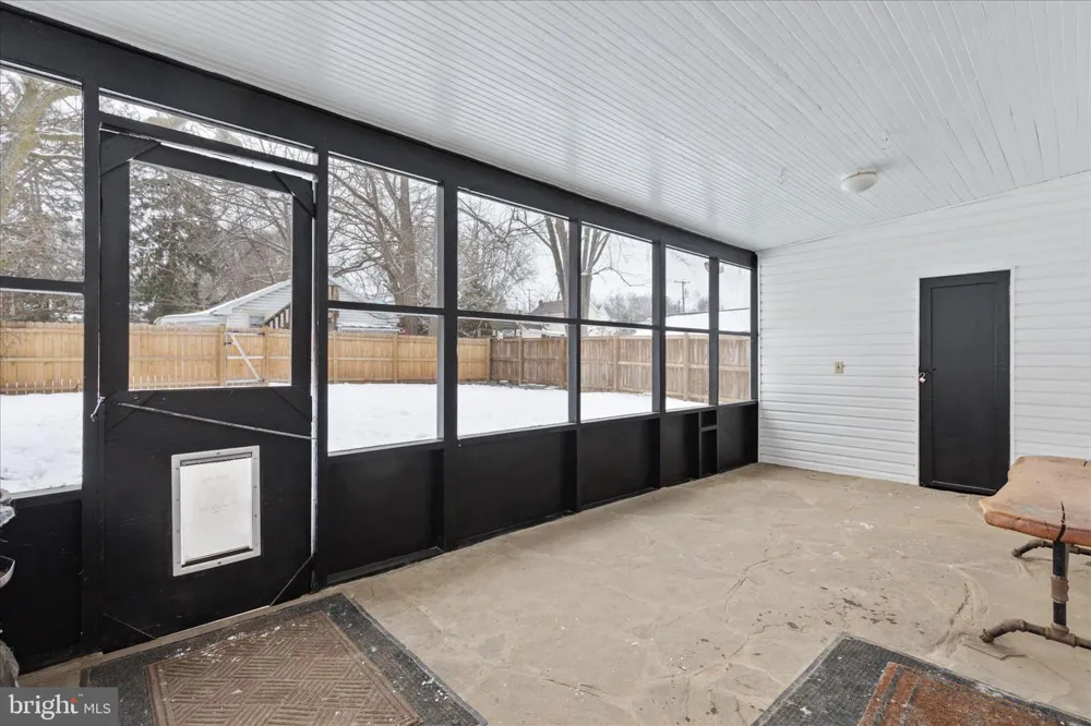316 S MUHLENBERG STREET Woodstock, VA 22664