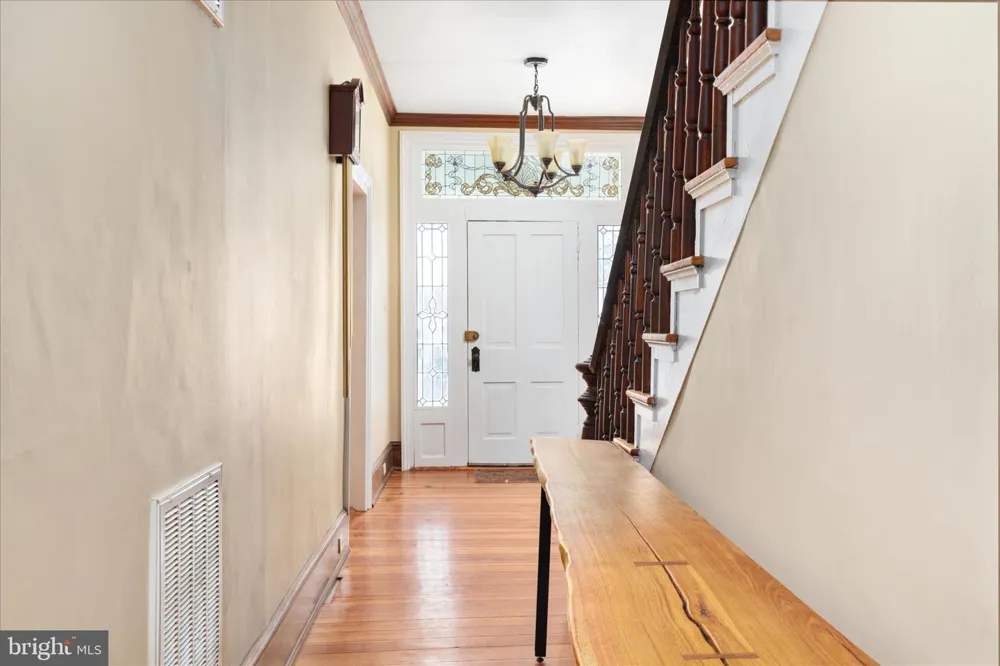 316 S MUHLENBERG STREET Woodstock, VA 22664