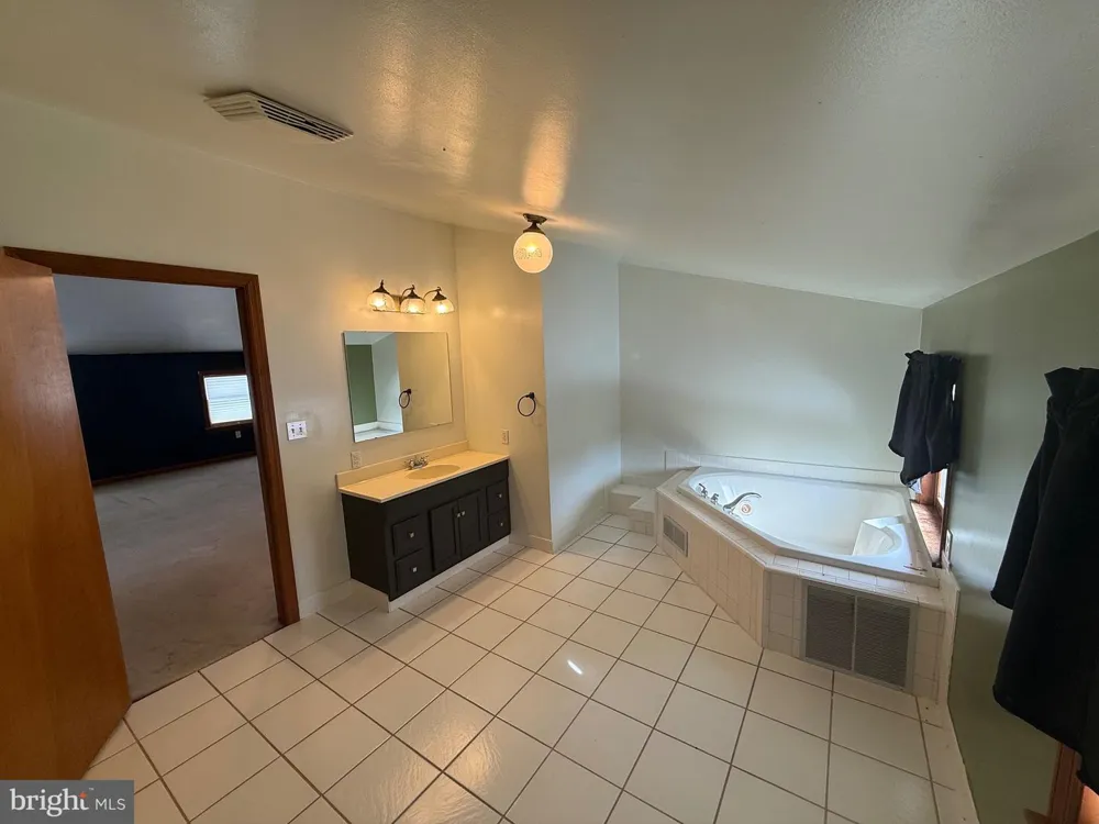 4776 MCALEVYS FORT ROAD Petersburg, PA 16669