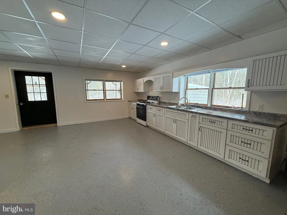 4776 MCALEVYS FORT ROAD Petersburg, PA 16669