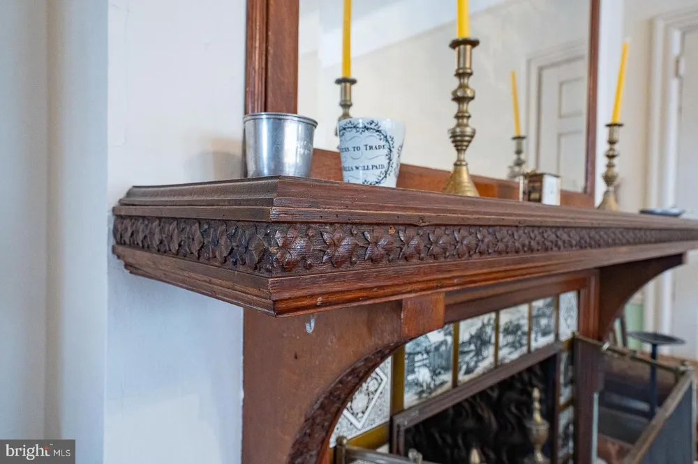 266 BEECHWOOD DRIVE Bryn Mawr, PA 19010