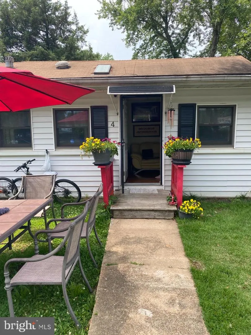 4 HIGHLAND PLACE Indian Head, MD 20640