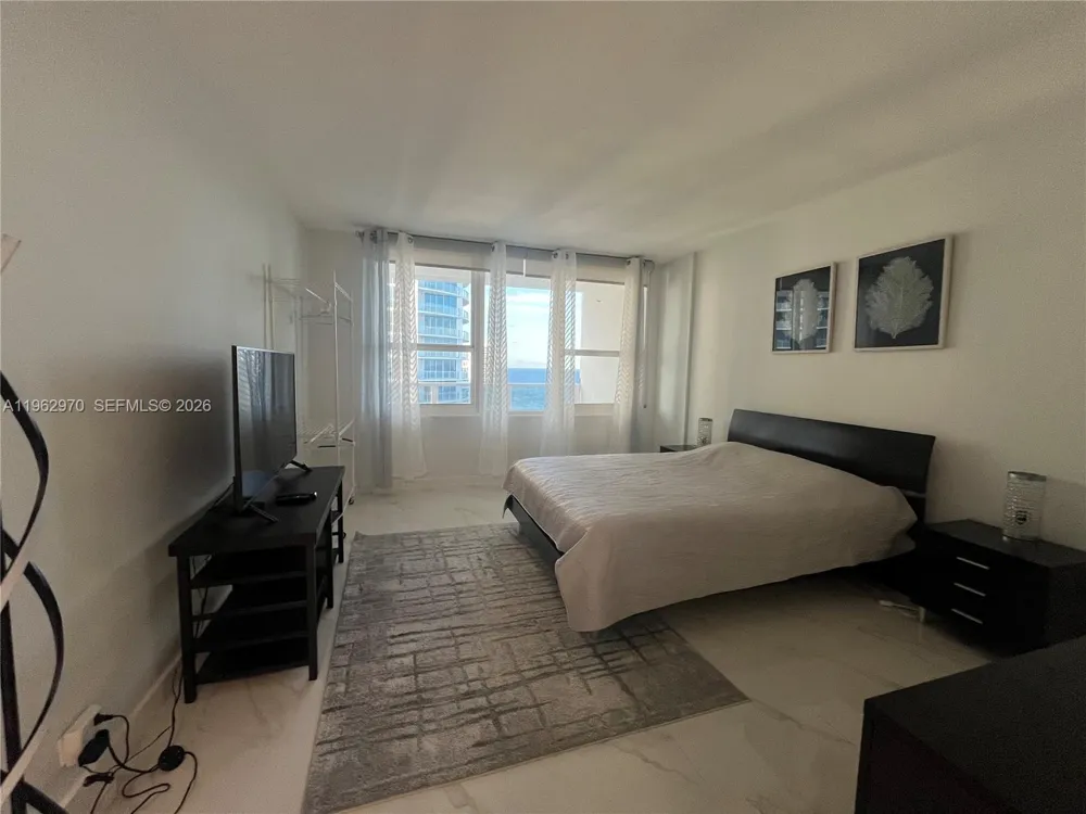 3505 S Ocean Dr #1510 Hollywood, FL 33019