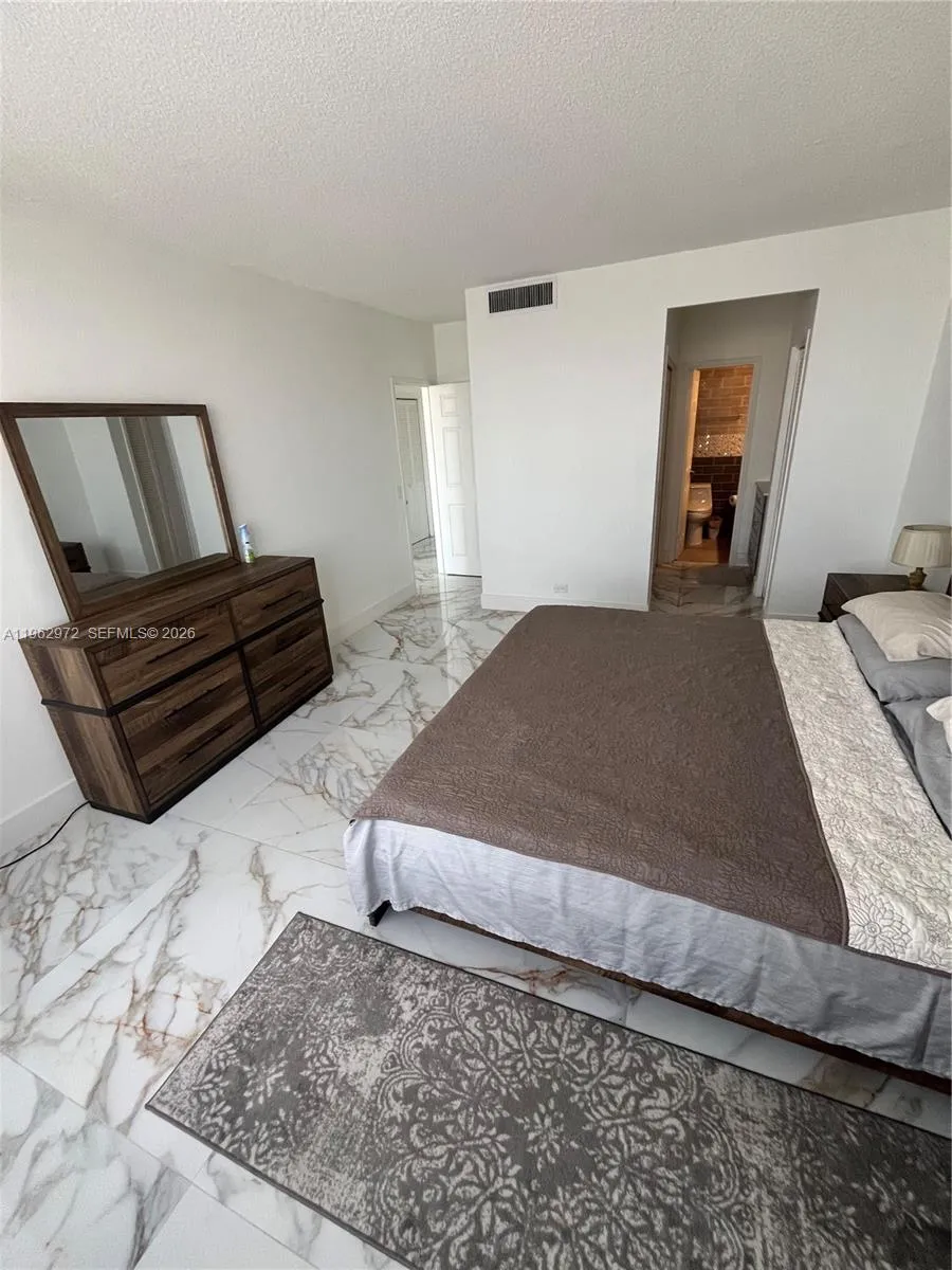 Address Not Shown Hollywood, FL 33019
