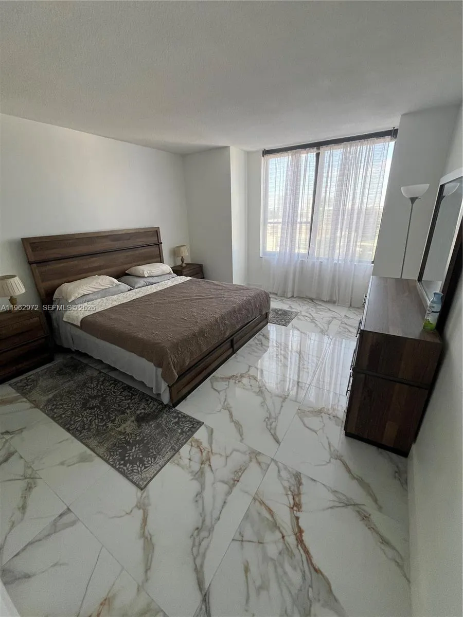 Address Not Shown Hollywood, FL 33019