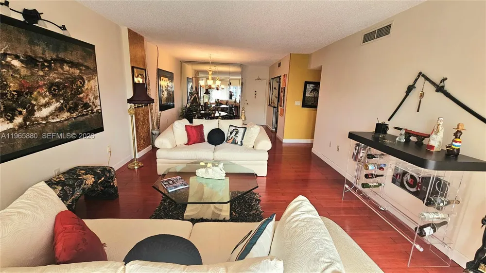 1985 S Ocean Dr #10J Hallandale Beach, FL 33009