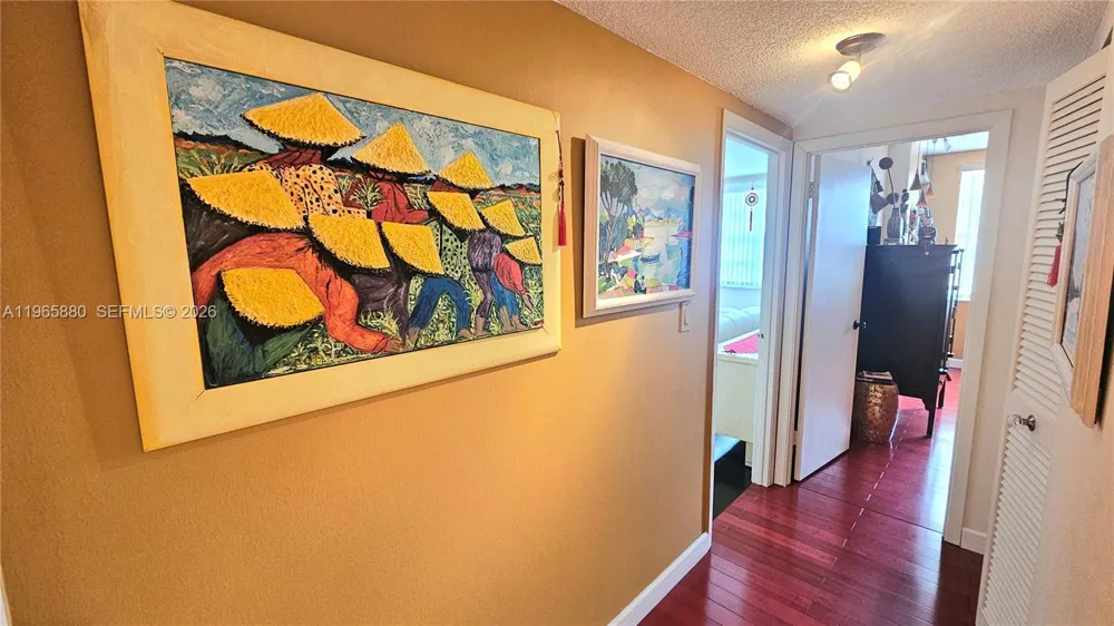 1985 S Ocean Dr #10J Hallandale Beach, FL 33009