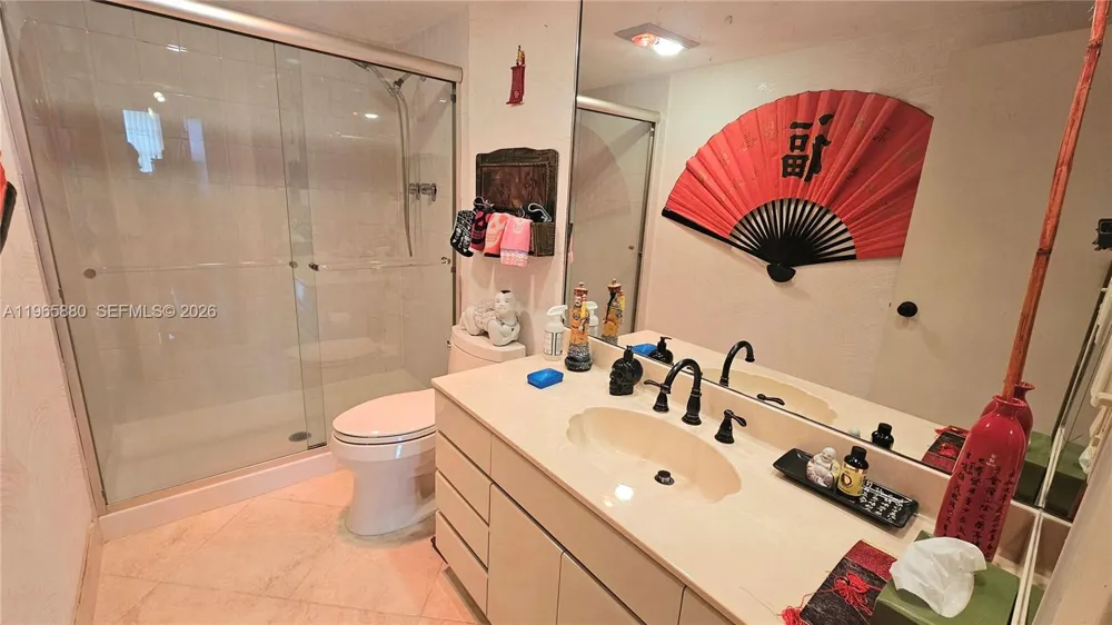 1985 S Ocean Dr #10J Hallandale Beach, FL 33009