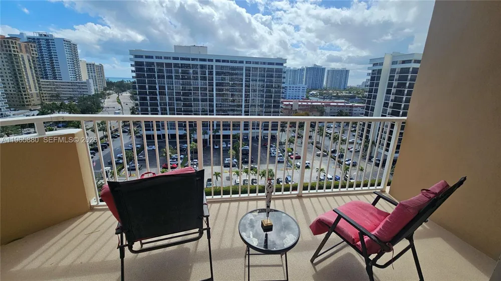 1985 S Ocean Dr #10J Hallandale Beach, FL 33009