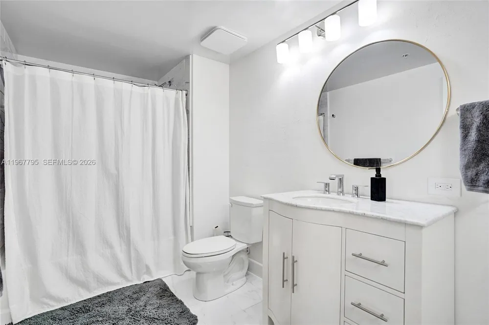 2421 NE 65th St #202 Fort Lauderdale, FL 33308