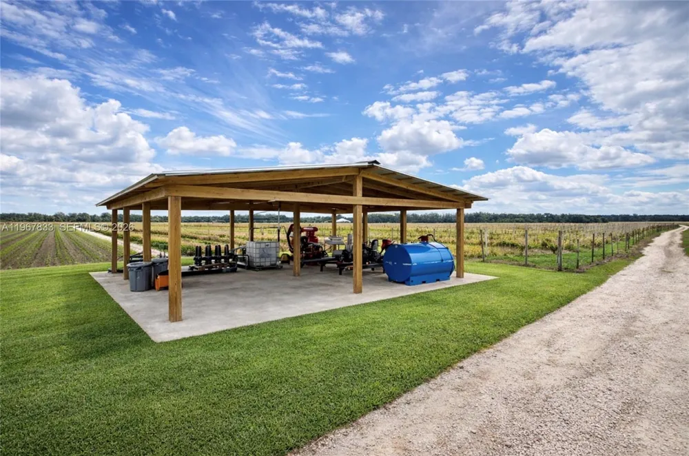 595 HEADER CANAL ROAD #0 Fort Pierce, FL 34945
