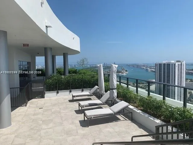1600 NE 1st Ave #3319 Miami, FL 33132