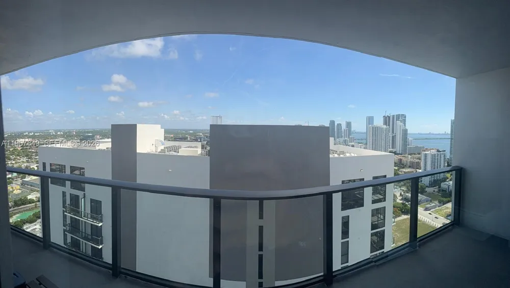 1600 NE 1st Ave #3319 Miami, FL 33132