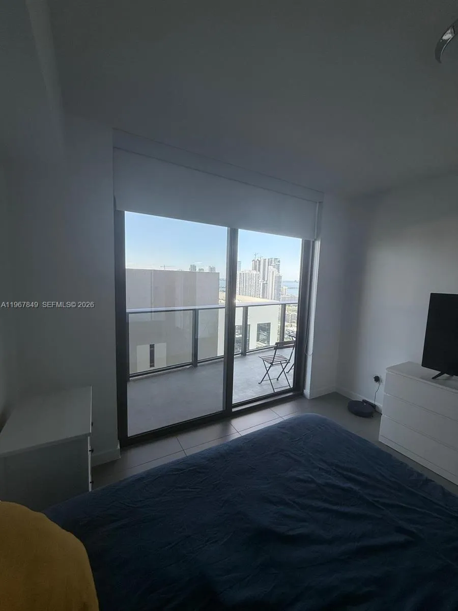 1600 NE 1st Ave #3319 Miami, FL 33132
