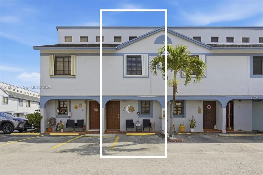 11781 SW 18th St #6-40